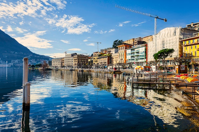 Immobilienkauf in der Schweiz: Das sollte bei einem Umzug beachtet